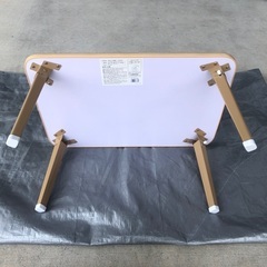 UV折脚テーブルの画像