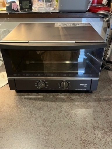 タイガー製トースト4枚が入るオーブントースター