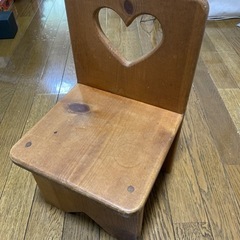 子ども用　椅子