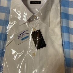 【新品】速乾  形態安定  ワイシャツ　半袖　３枚セットの画像