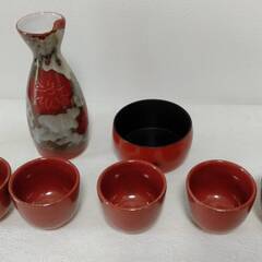 中古 白鶴 美しい朱色 お猪口 おちょこ 5個＆色味質感似てる徳利＆徳利袴セットの画像