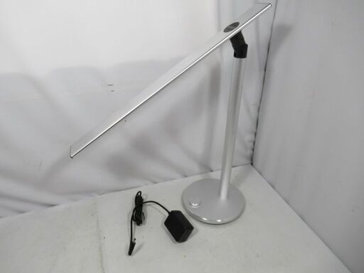LEDスタンドライト/デスクライト/電気スタンド/パネルライト/エディオン/EDION/ANG-DL-A7中古品/J5374/