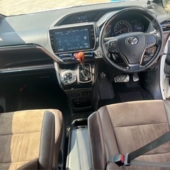 エスクァイアGIプレミアムパッケージの画像