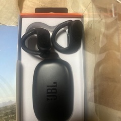 JBL Bluetoothイヤホン　美品の画像