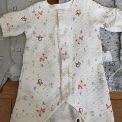１枚100円ユニクロ　ベビー服　３枚セットの画像