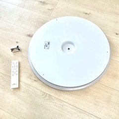 【最終値下げ】LEDシーリングライト 6畳 LED 調光 リモコンの画像