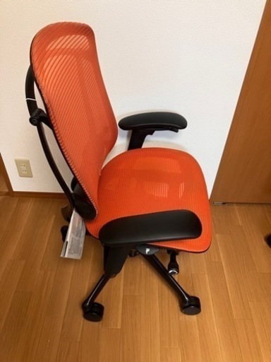 オフィスチェア　オカムラ　コンテッサセコンド　4台