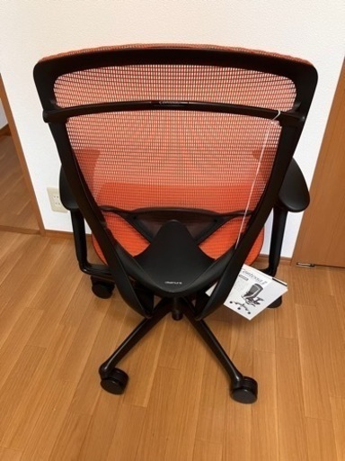 オフィスチェア　オカムラ　コンテッサセコンド　4台
