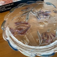 新品　アンティーク　大皿　ガラス器の画像