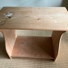 子供用ミニテーブルの画像