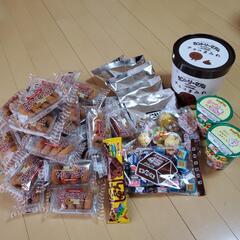 ヤングドーナツ チロルチョコ じゃがり等 お菓子大量セットNo.1の画像