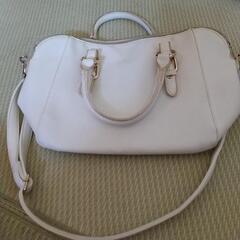 白  ショルダーバッグ