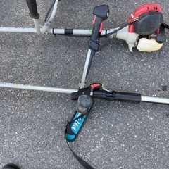 充電草刈り機とエンジン草刈り機をセットで