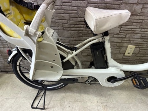 決算SALE  東京23区配達無料　新基準 ブリヂストン　ビッケ2 bikke2  8.7Ah リチウム 電動自転車 中古　302