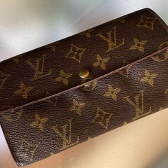 ルイヴィトン　長財布　サラ