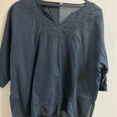新品　カットソー　薄手　黒　春夏用　サイズS　レディース