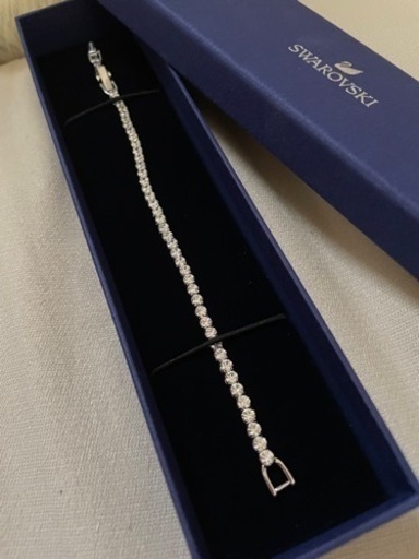 ◆SWAROVSKI ブレスレット◆お値下げします！