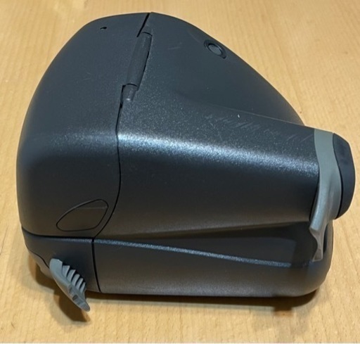 激レアのレトロなポラロイド 今では手に入らないと思いますよ。