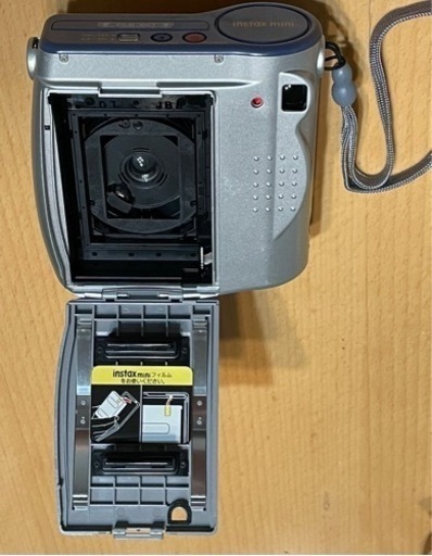 今では手に入らない激レアの初期モデルのチェキ