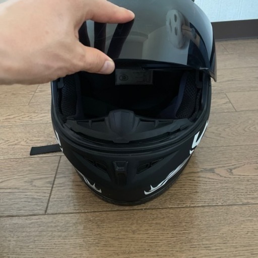 ヘルメット　XL