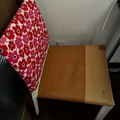 [0円譲渡]革のダイニング椅子の画像