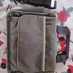 ショルダーバッグの画像