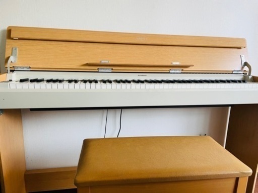 電子ピアノ