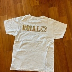 『ロイアル』Tシャツの画像