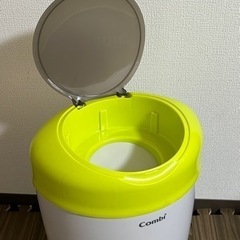 コンビ　スマートポイ　おむつ　ゴミ箱の画像