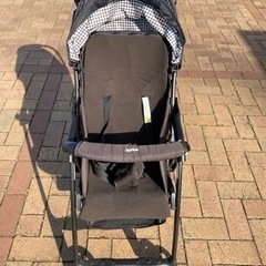 アップリカ　軽量ベビーカー　お取引中の画像