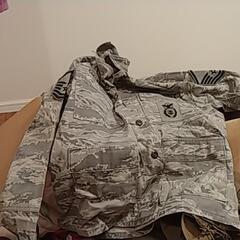 明日まで 米軍の服まとめ売りの画像