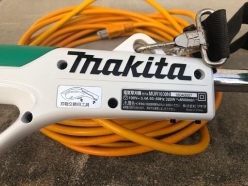 マキタ  電動草刈り機　MUR1600N