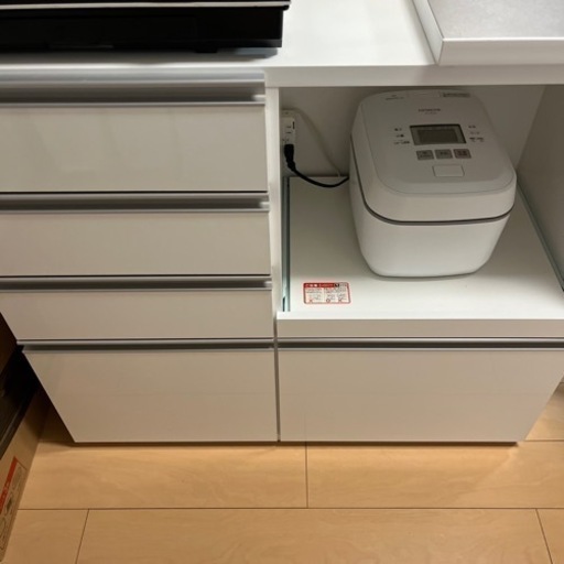 6月18日までの引取り。キッチンカウンター