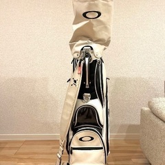 OAKLEY キャディバッグ