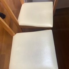 ダイニングテーブル