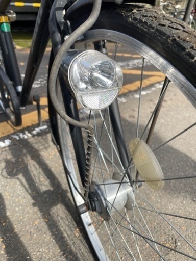 27インチ　外装6段自転車　オートライト　丸石