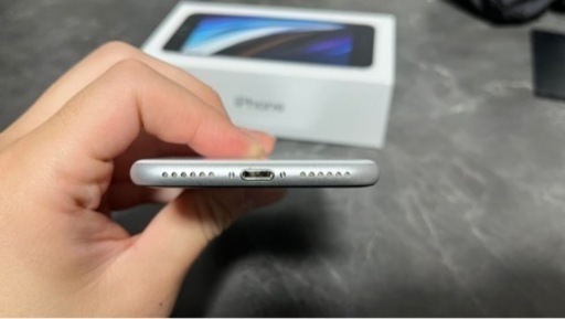 iPhoneSE 2世代 128GB SIMフリー
