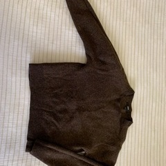 【取引中】 UNIQLO セーター 0円