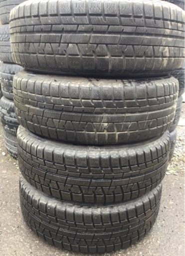 バリ溝 215/65R16 ヨコハマ スタッドレスタイヤ 4本