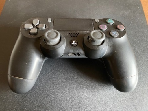 PlayStation4 ブラック　CHU2200 500GB コントローラー付き！