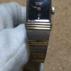 シチズン婦人腕時計　ヴィンテージ　経年保管品　経年の少々汚れ有りレア物　希少価値　電池切れ　の画像