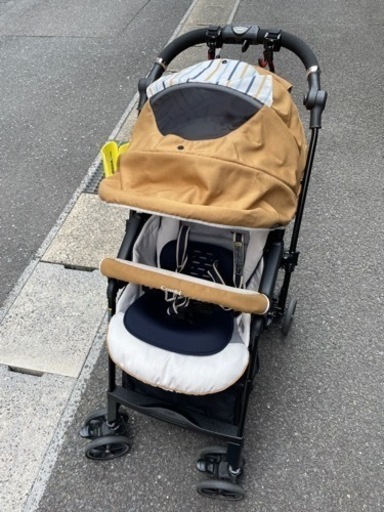combi スゴカル ベビーカー