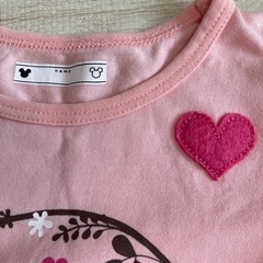 5部袖ディズニーTシャツの画像