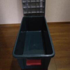 三重県　名張市　アイリスオーヤマ 収納 RV BOX 800　ケースの画像