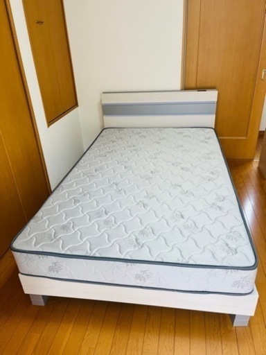 セミダブルベットセット