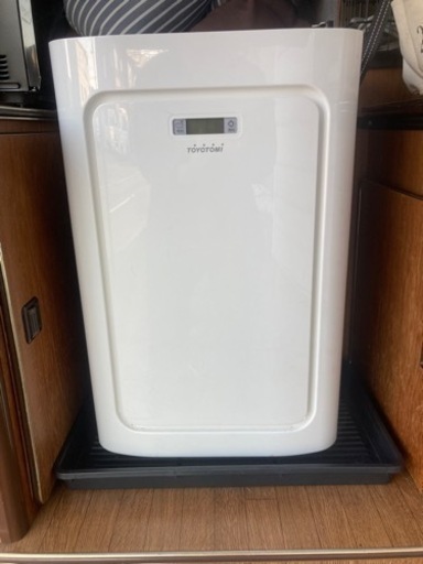 7/8取引先決定の為募集終了しました。ポータブルエアコン　TOYOTOMI TAD-22HW(W)