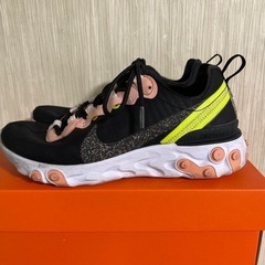 NIKE スニーカーの画像