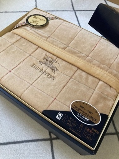 バーバリー　綿毛布　新品