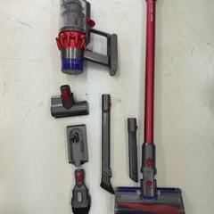 Dyson V10 SV12掃除機フロアドック付き ¥21,800の画像
