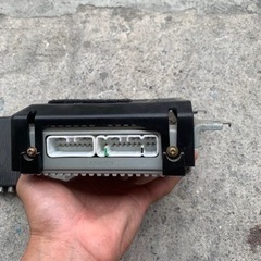 チェイサー前期純正アンプジャンク品jzx100の画像